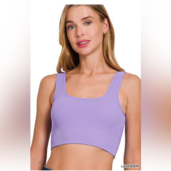 NWT! LAVENDER SEAMLESS RIBBED SQUARE NECK CROPPED TANK TOP WITH BRA PADS - Picture 1 of 2